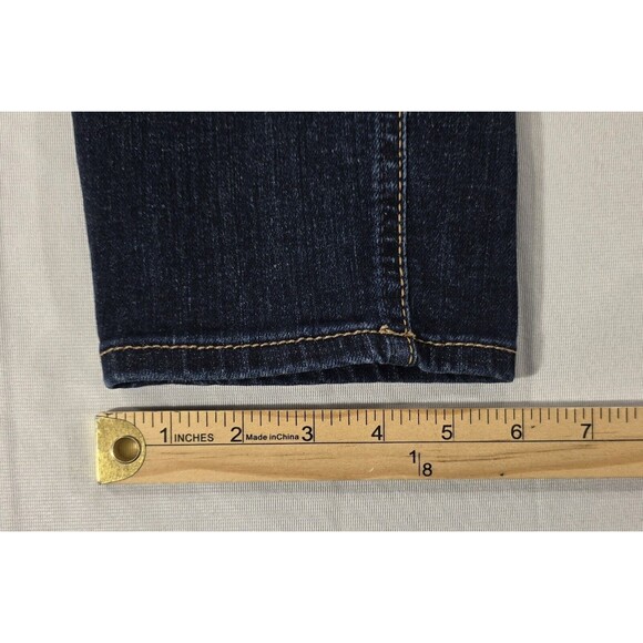 SILVER Womens Jeans Boyfriend Mid Rise Straight Slim Leg Stretch Denim 24x29 EUC - Picture 14 of 14